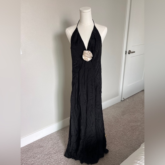 Bardot Aradia Halter Backless Dress - Picture 15 of 16